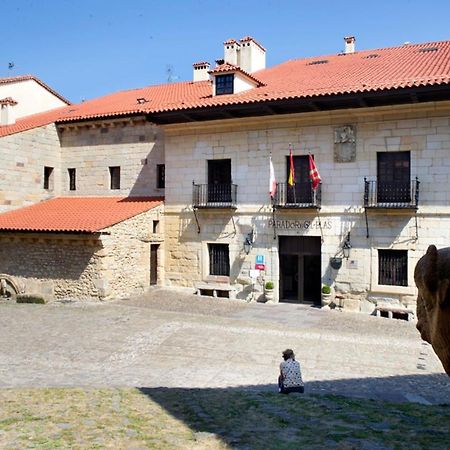 Parador De Santillana Gil Blas Сантилана дел Мар Екстериор снимка