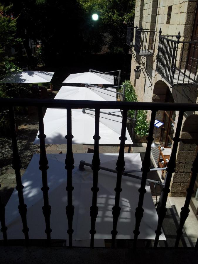 Parador De Santillana Gil Blas Сантилана дел Мар Екстериор снимка