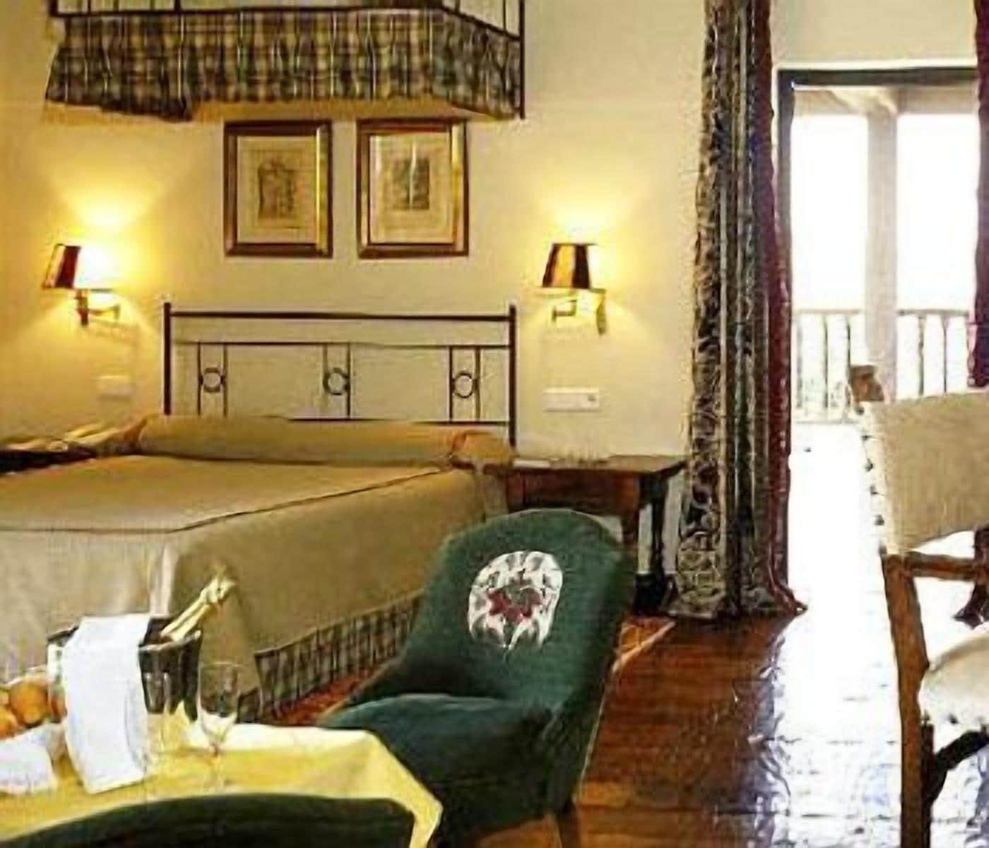 Parador De Santillana Gil Blas Сантилана дел Мар Екстериор снимка